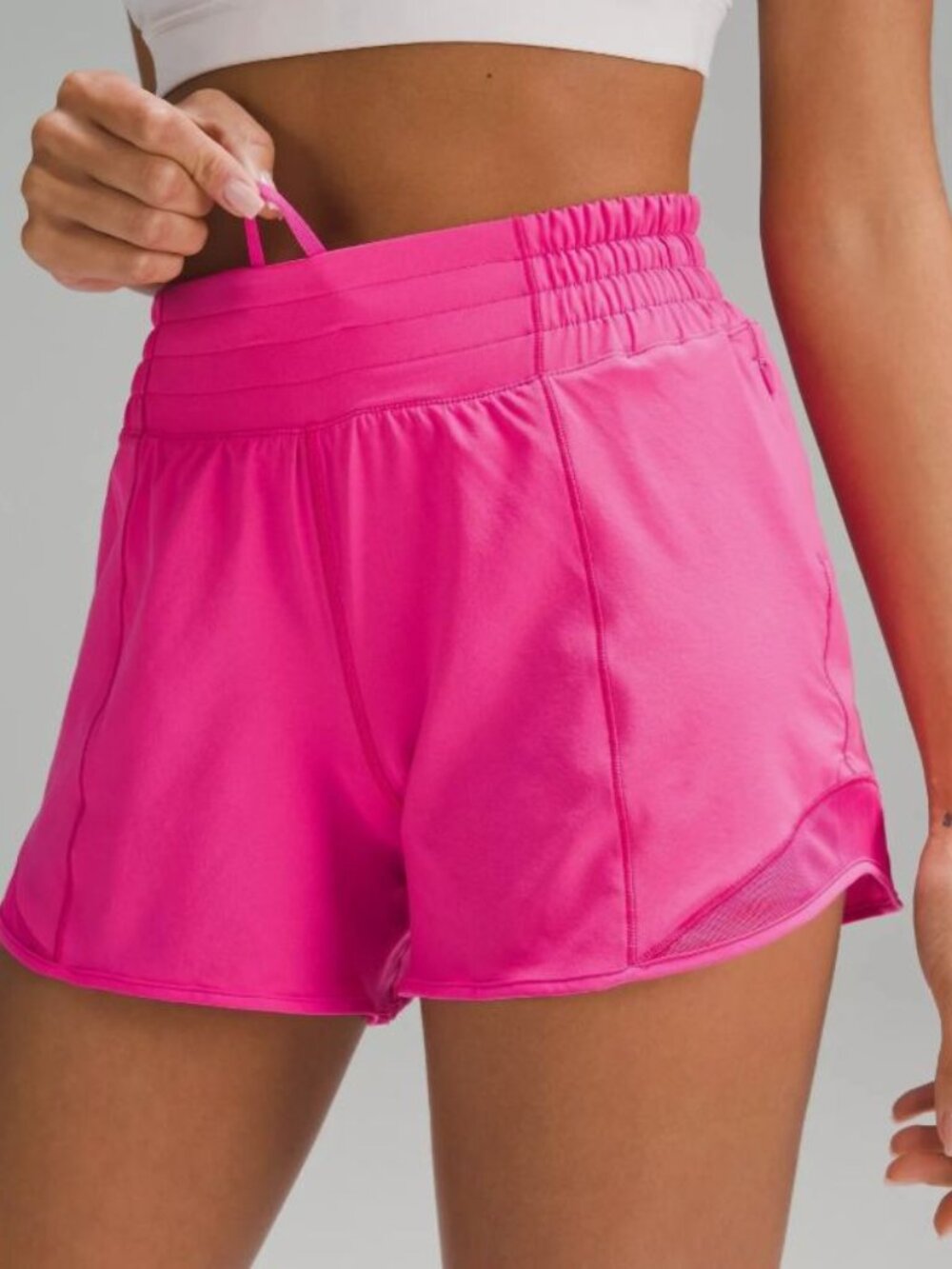 NEW Lululemon Hotty Hot High-Rise Lined Short 4" Sonic Pink Size 6